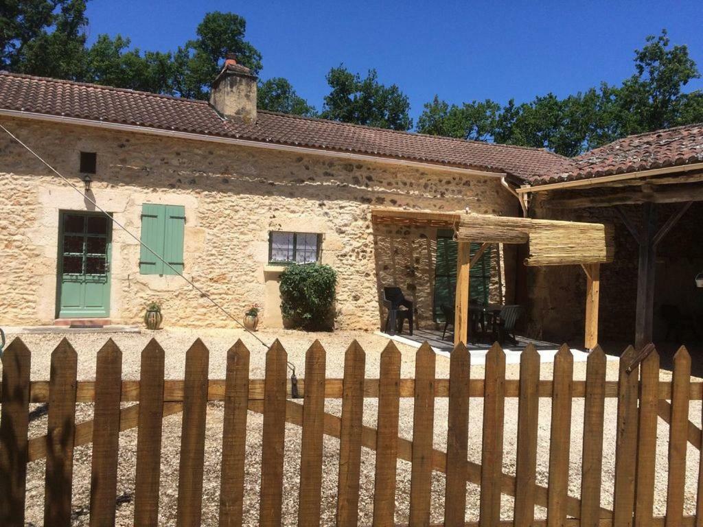 gîte de l oustalneou Cuzorn Extérieur photo