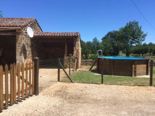 gîte de l oustalneou Cuzorn Extérieur photo